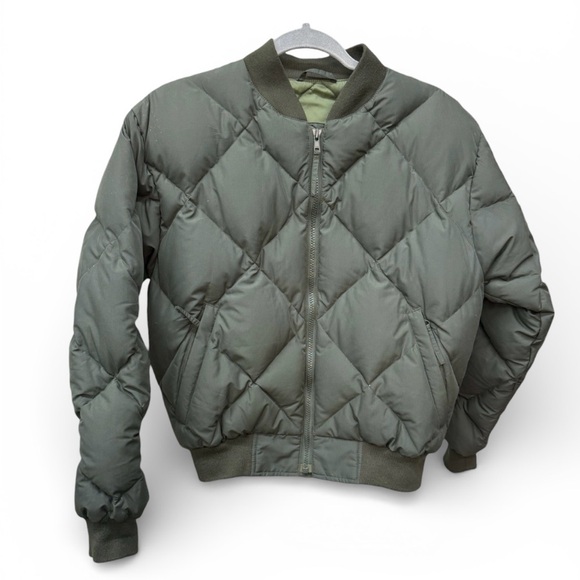 Gander Mountain Jackets & Blazers - Vintage Gander Mountain Olive Down Quilted Bomber Jacket